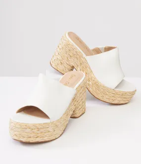 1970s White Platform Woven Sandals - Retro Vintage Heeled Shoes