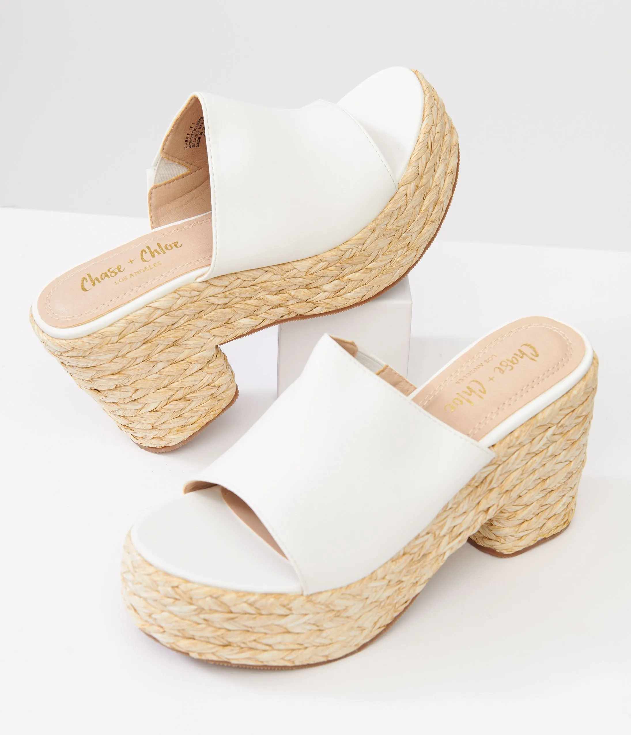 1970s White Platform Woven Sandals - Retro Vintage Heeled Shoes