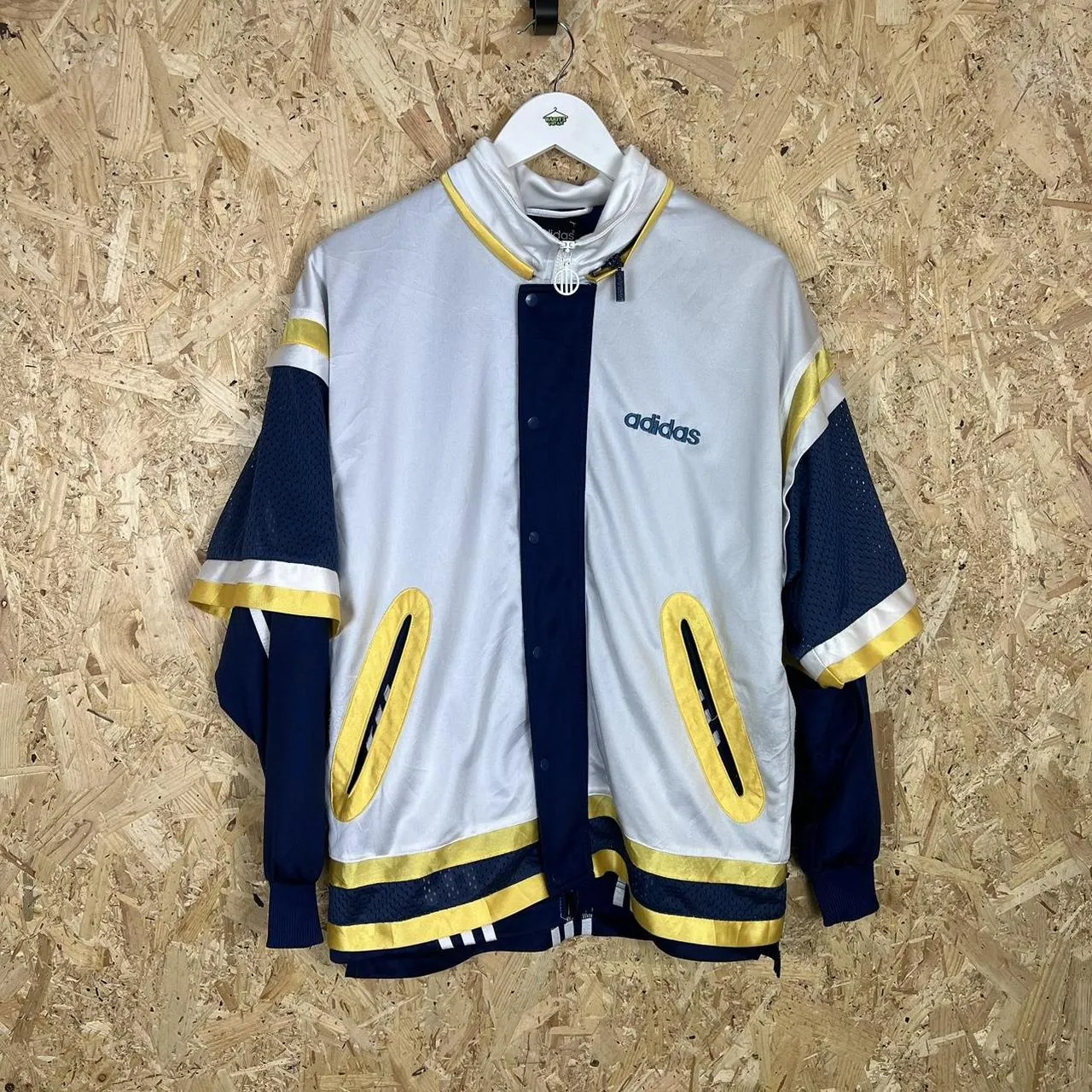 Adidas retro jacket men’s large