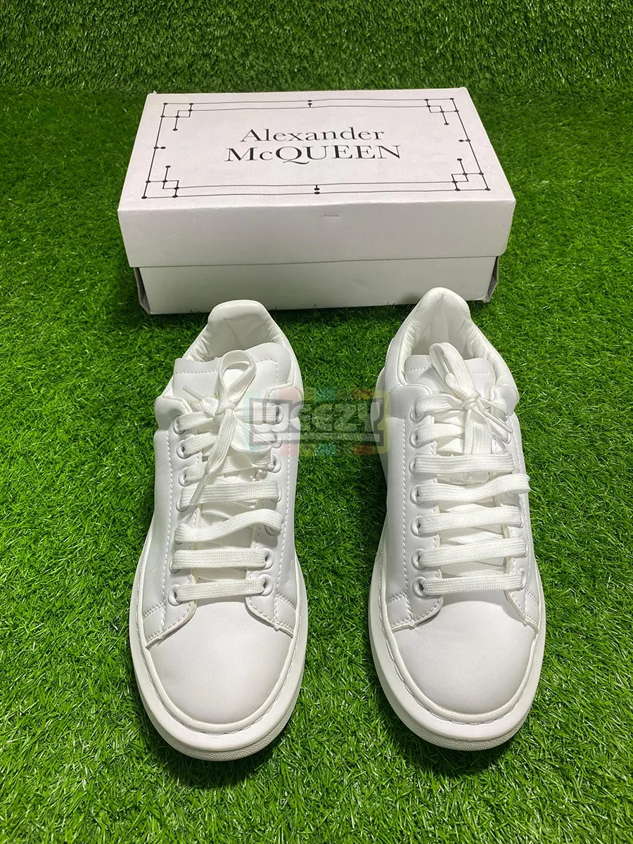 Alexander Mcqueen Sneakers (T W)