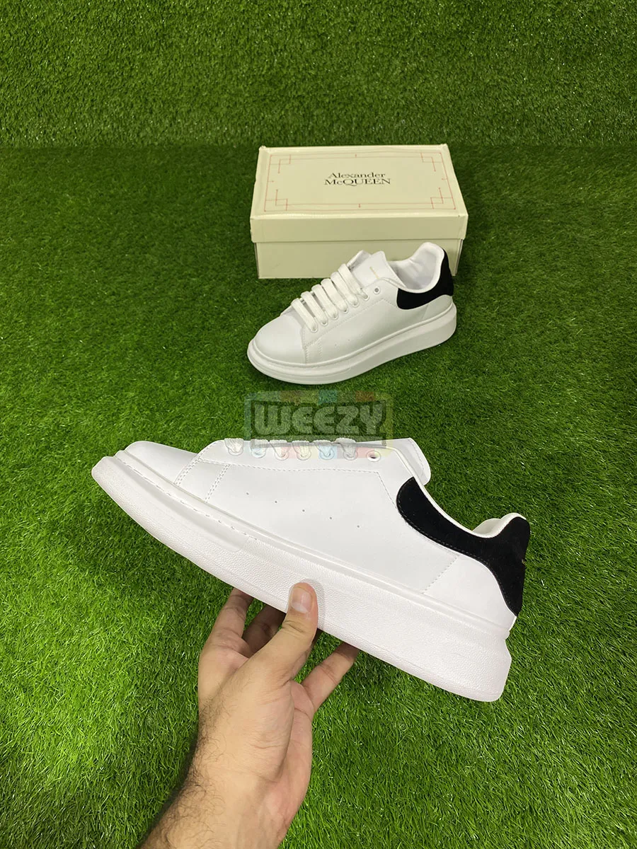 Alexander Mcqueen Sneakers (W/B) (Premium Quality)