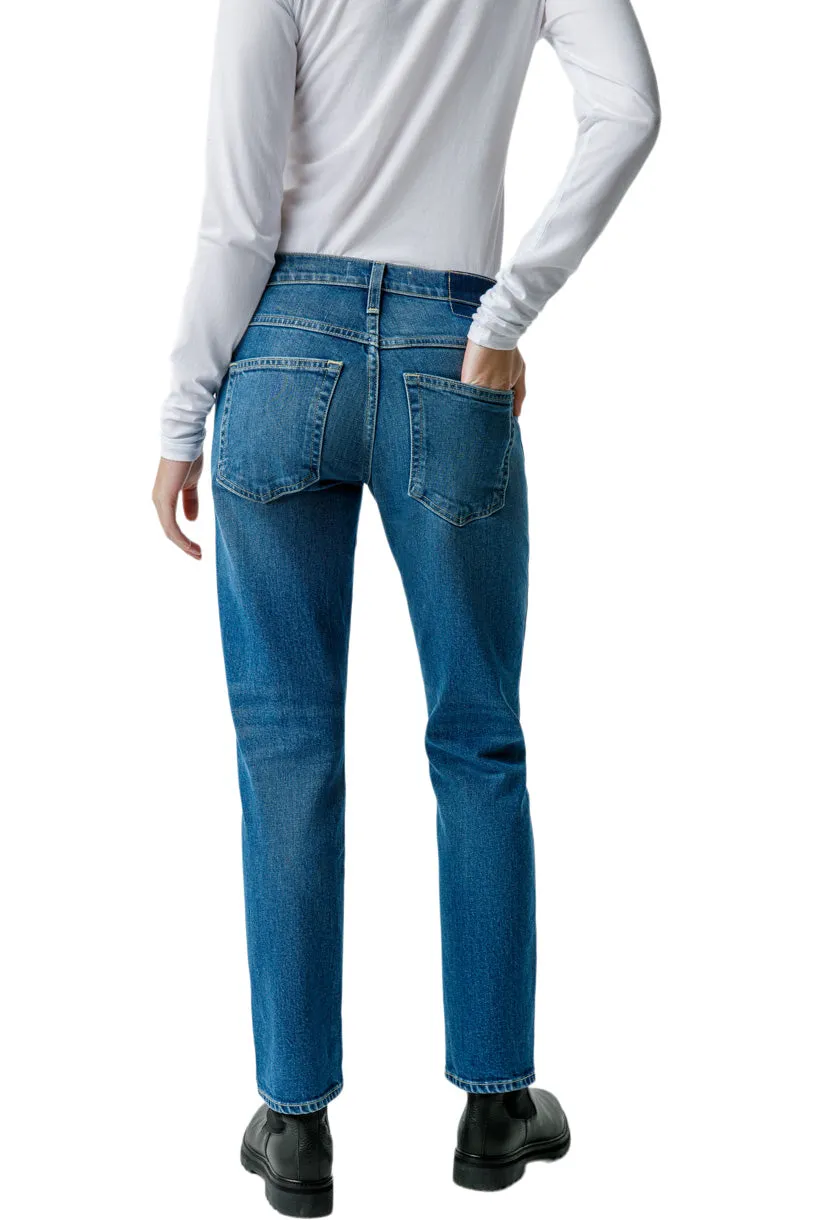 AMO Toni Low Slim Denim Pants in Lust