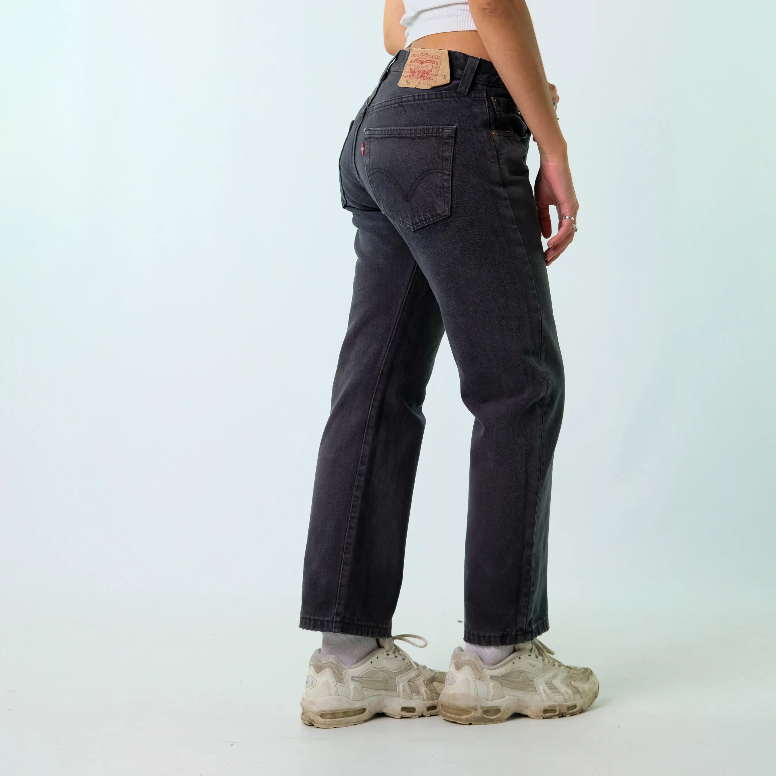 Black 90s Levi's Denim Jeans Baggy Pants (31x32)