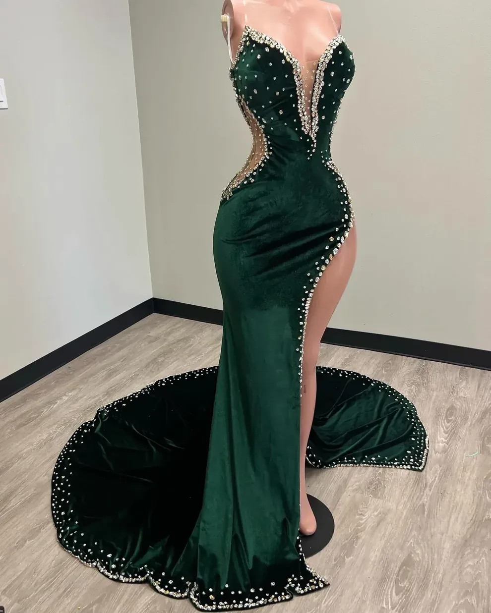 Black Girl Prom Dresses Long Mermaid Green Prom Gown With Train Y496