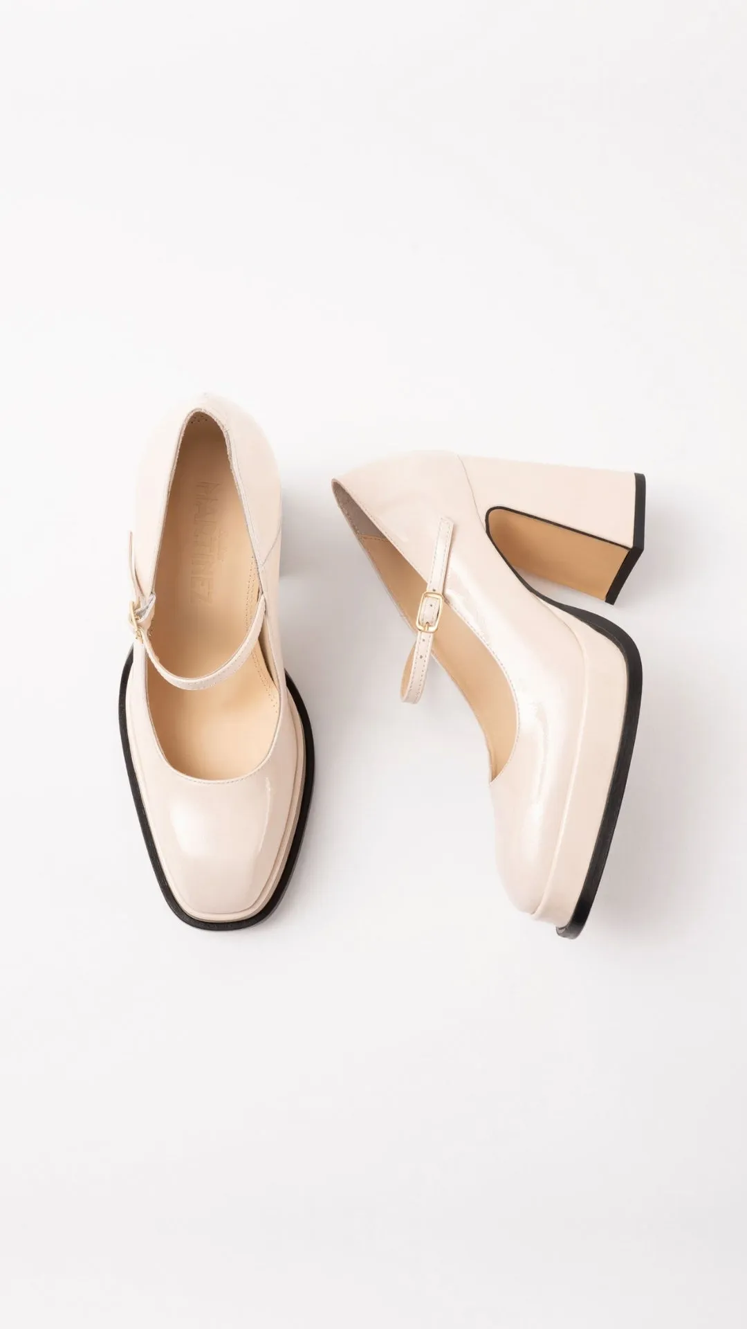 CASILDA - Off-White Patent Leather Mary Jane Pumps