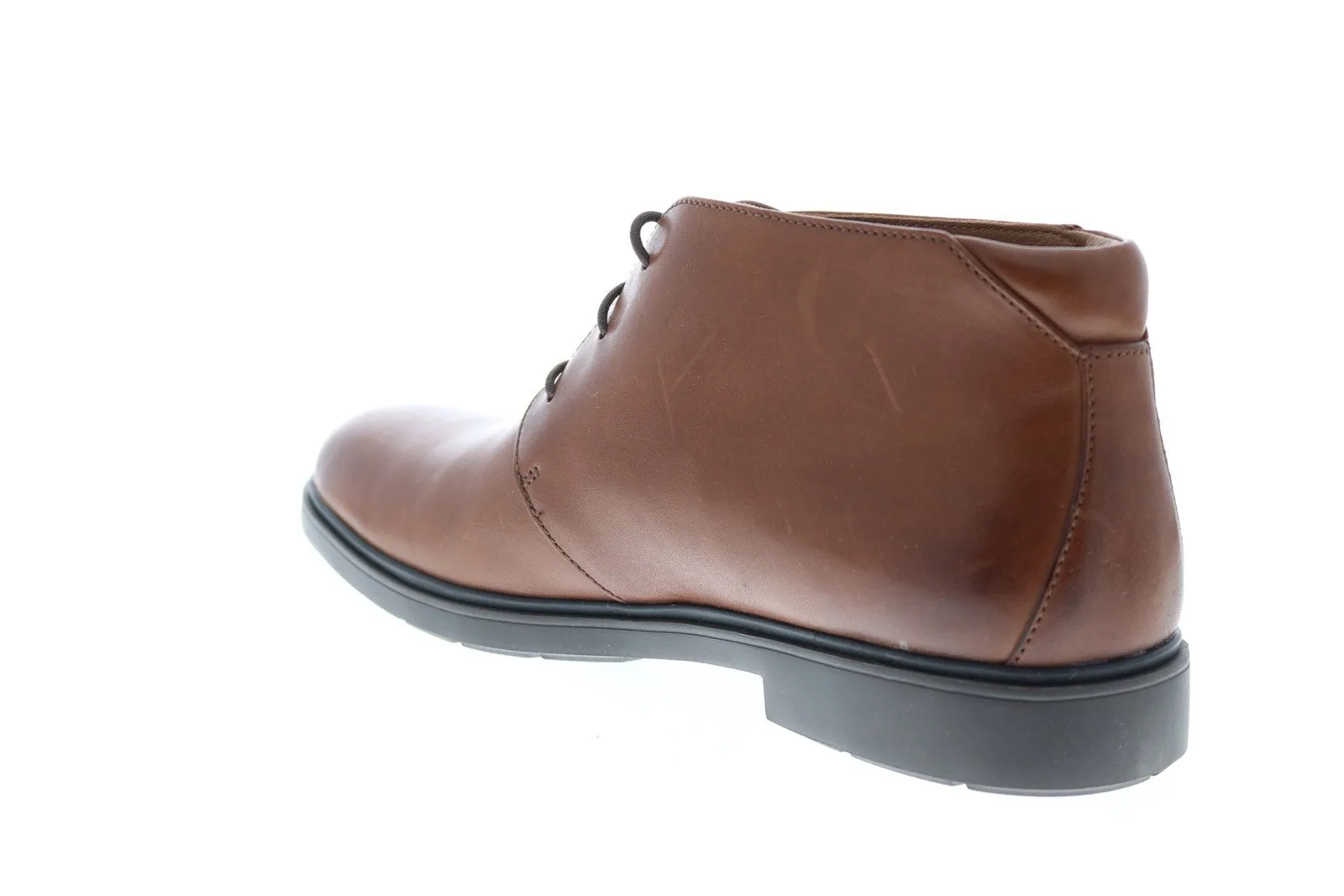 Clarks Men's Brown Wide Leather Chukka Boots - Un Tailor Mid