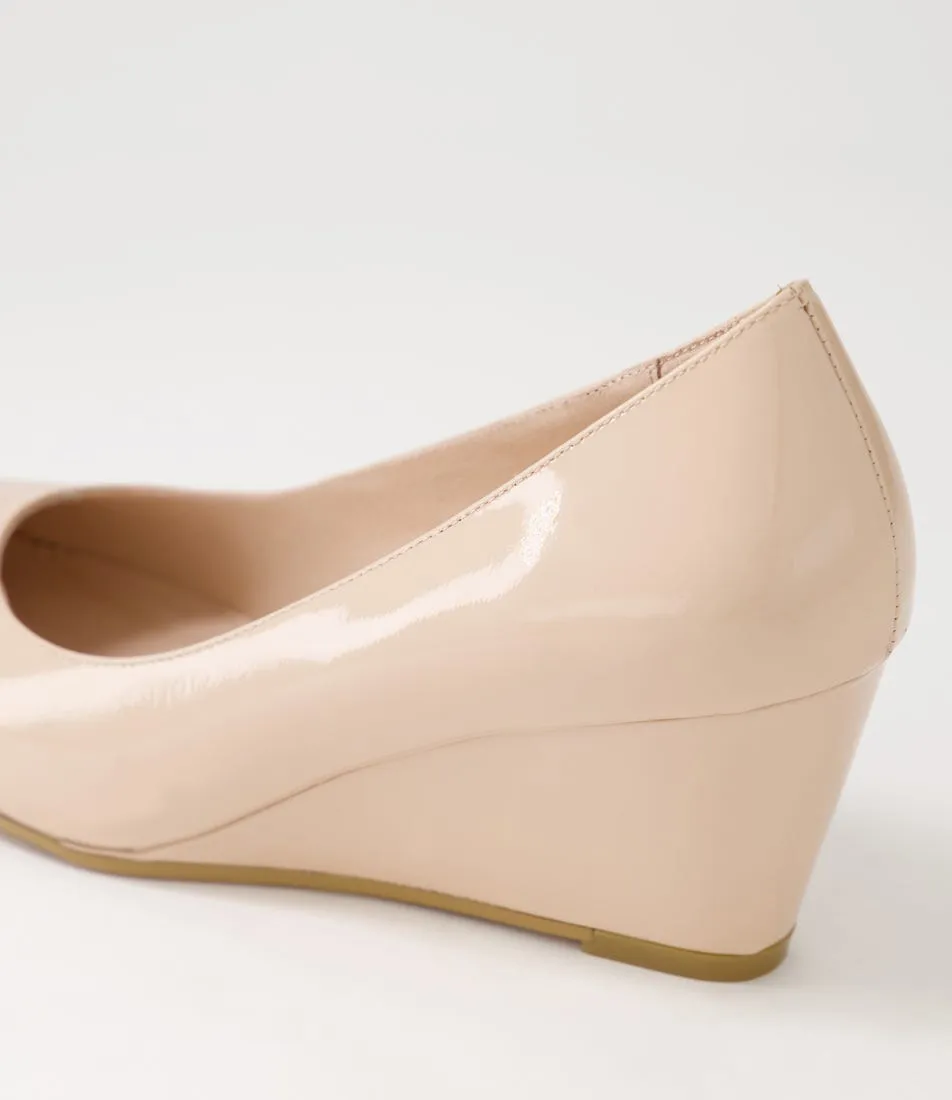 Fashionable Lespie Blush Patent Wedges