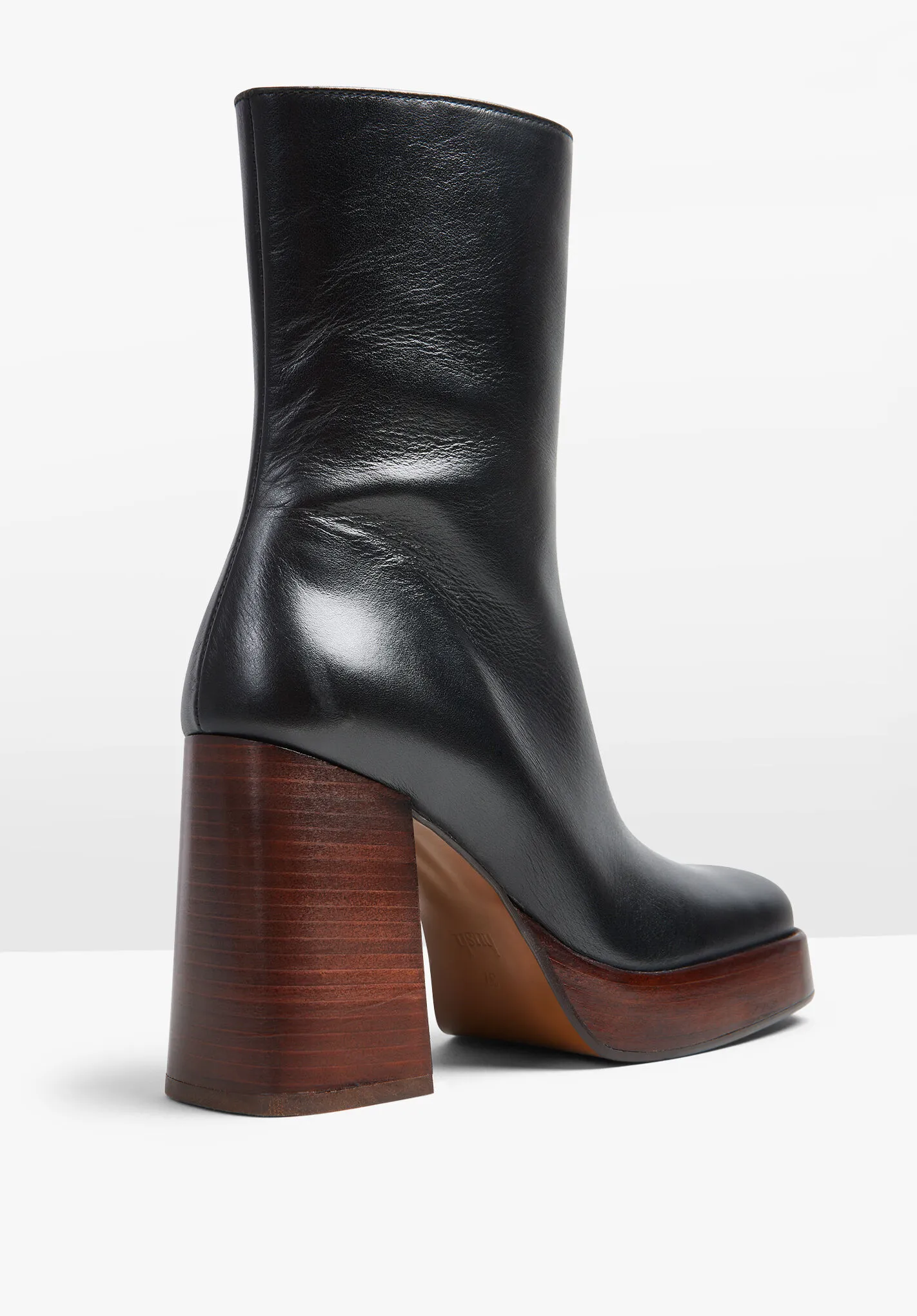 Leather Platform Style Boots