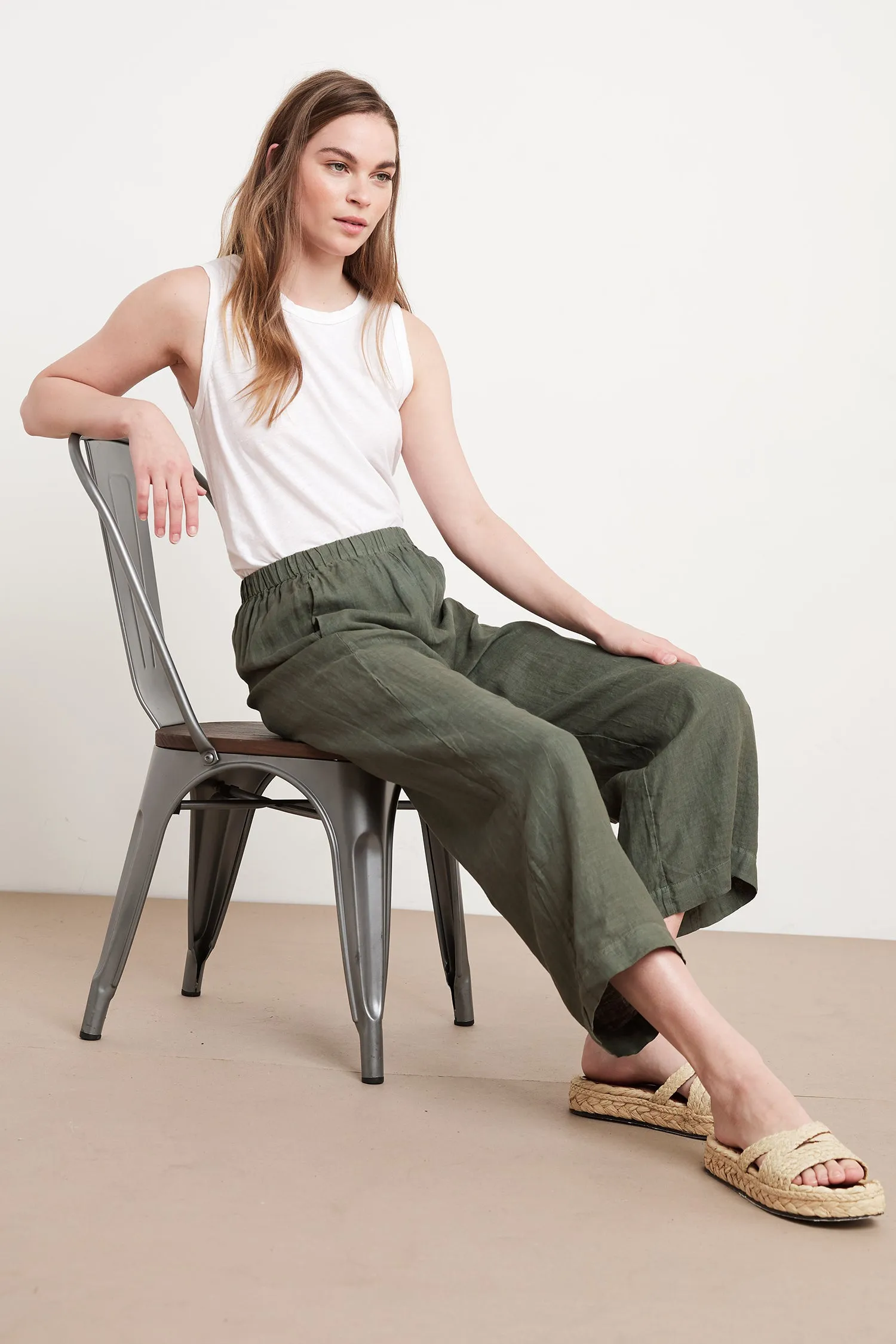 LOLA WOVEN LINEN TROUSERS IN ELM