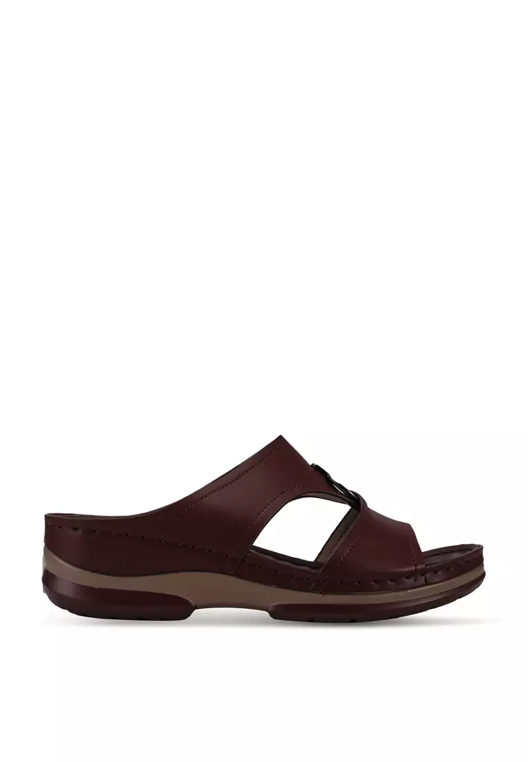 Slip On Wedges by Louis Cuppers