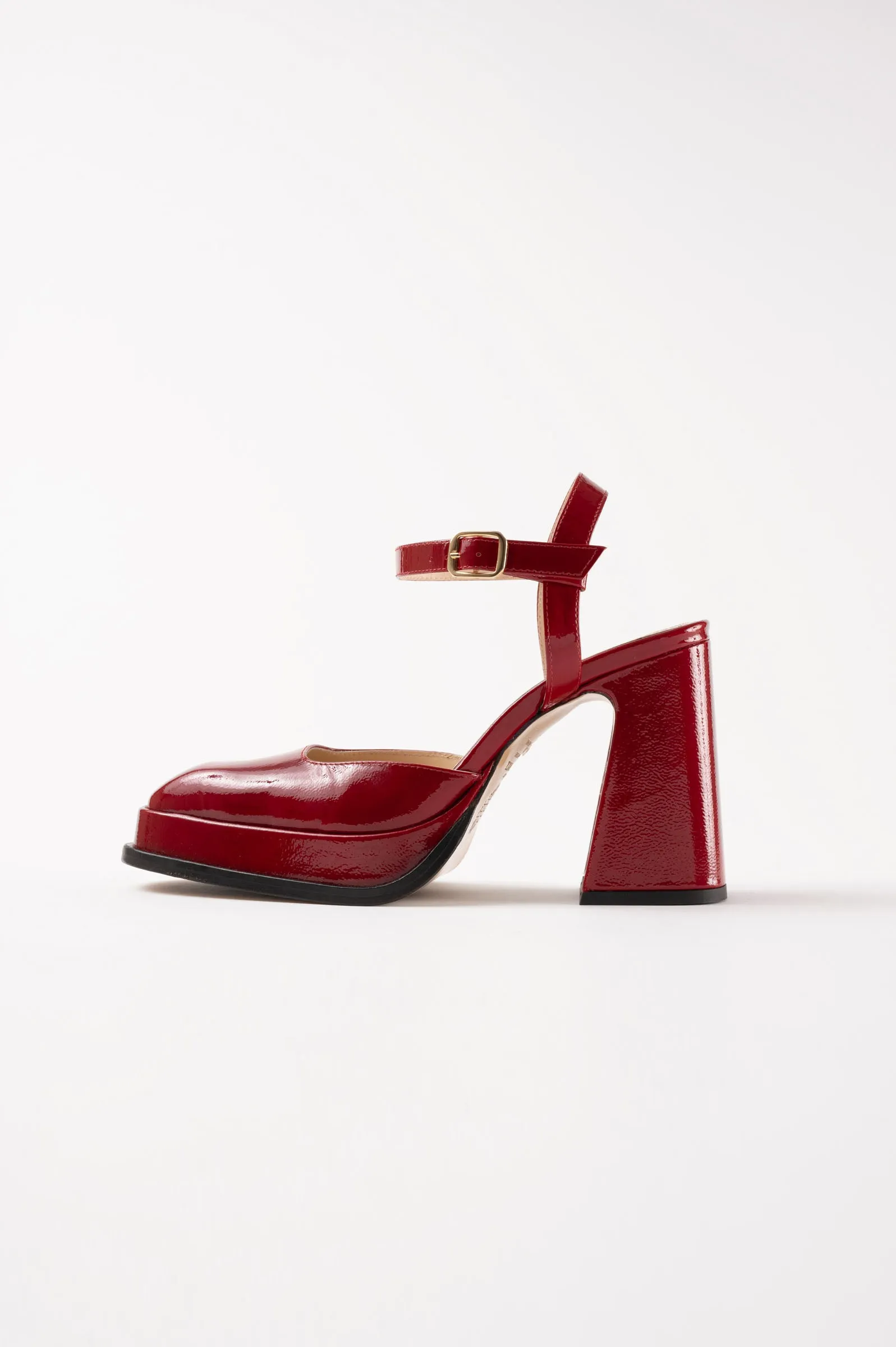 MALASANA - Berry Patent Leather Platform Pumps