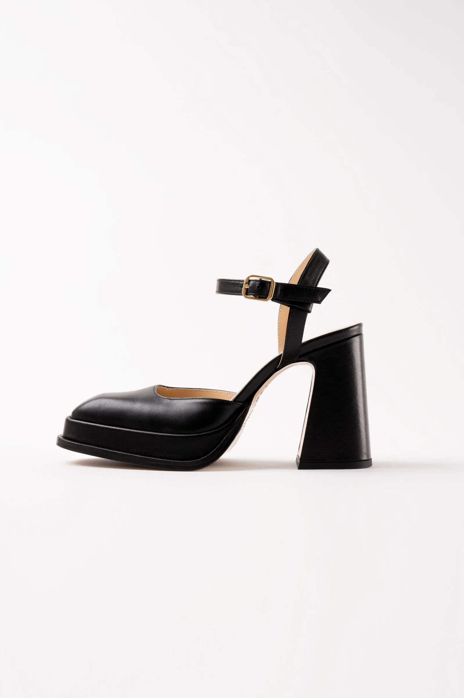 MALASANA - Black Leather Platform Pumps