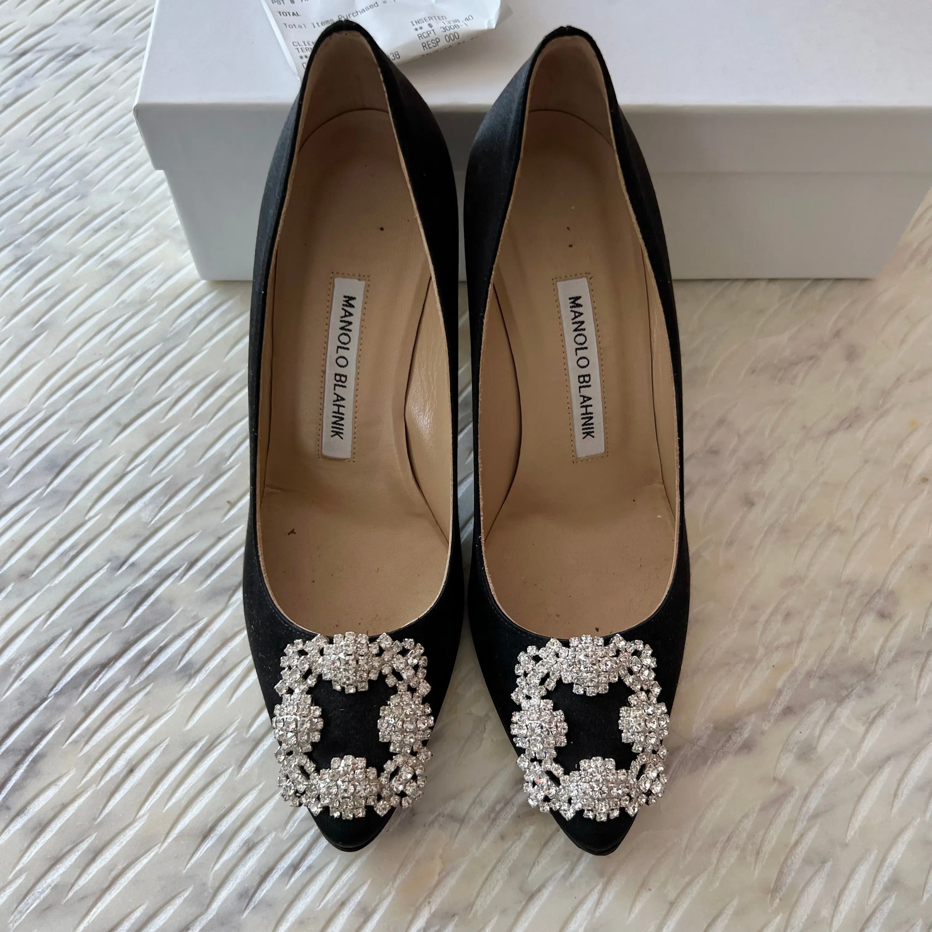 Manolo Blahnik Hangisi Shoes