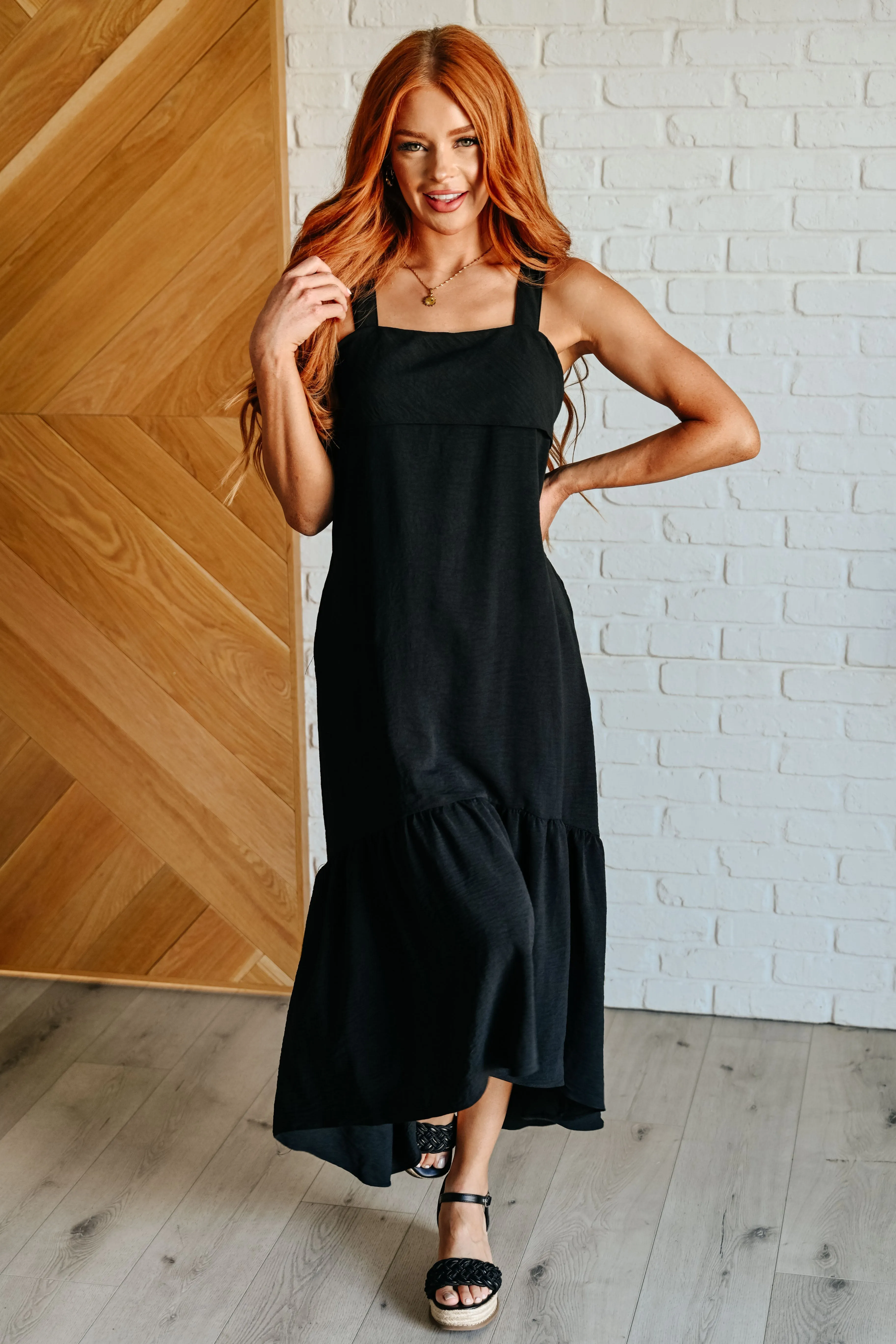 Maxi Dress for Nightlife - Tie Back