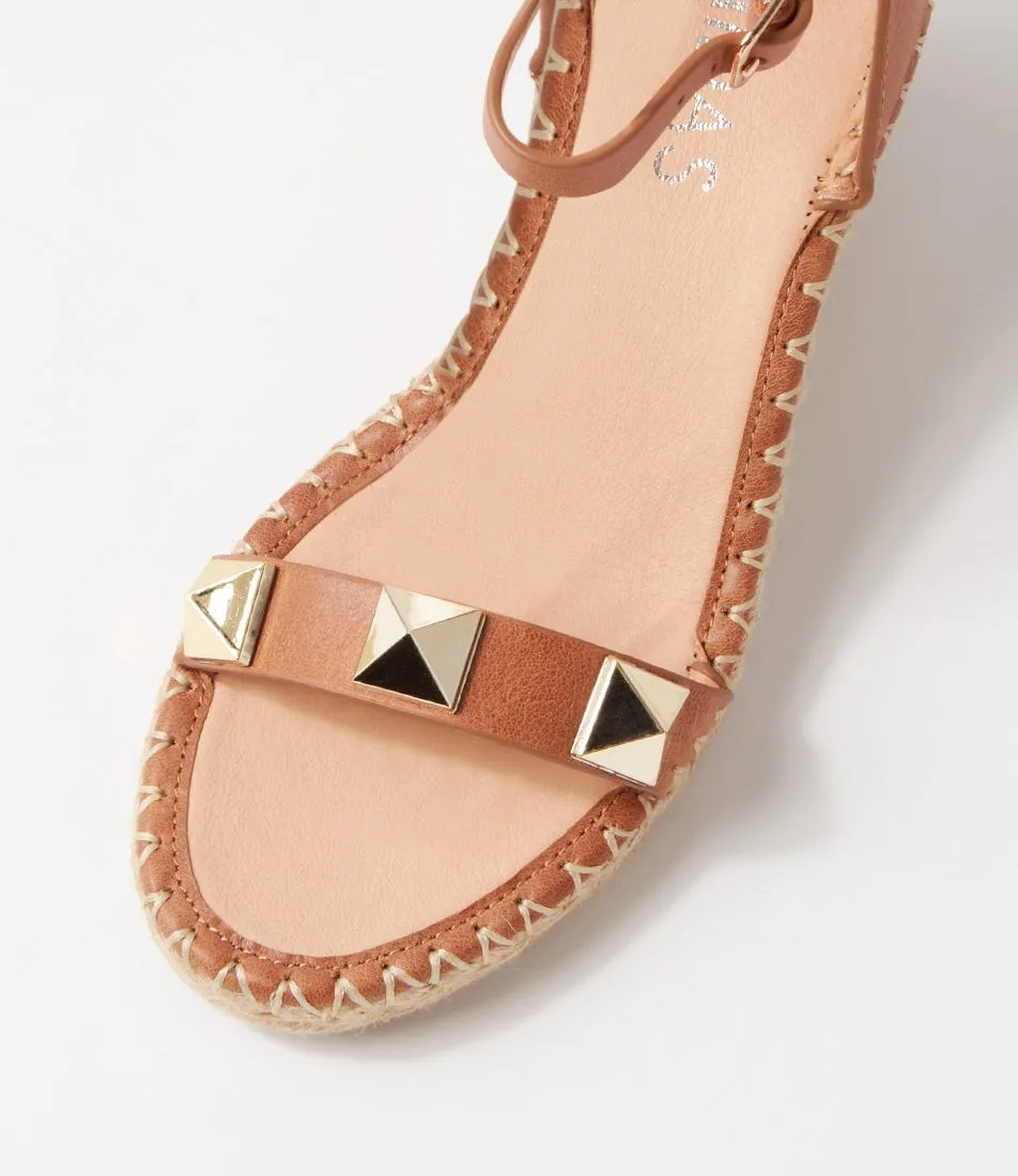 Chic Gillies Tan Leather Wedges