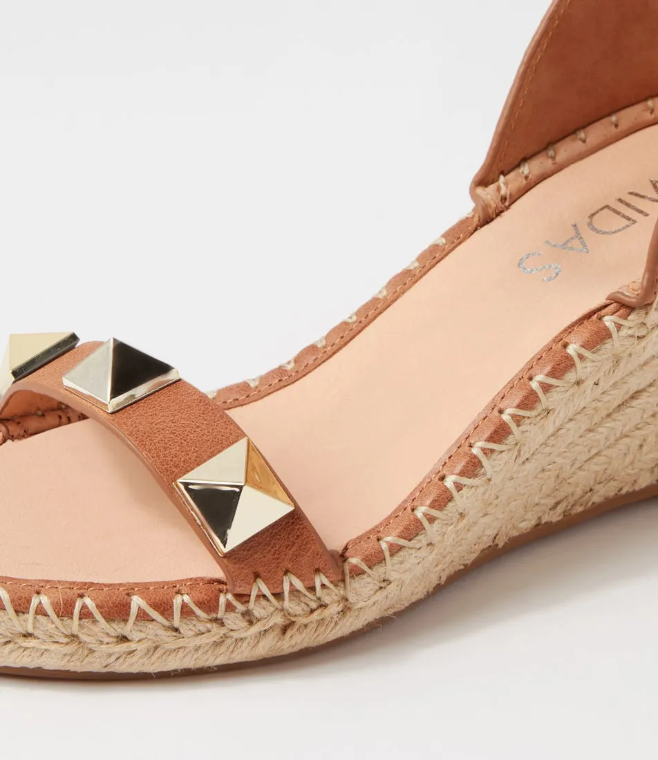 Chic Gillies Tan Leather Wedges