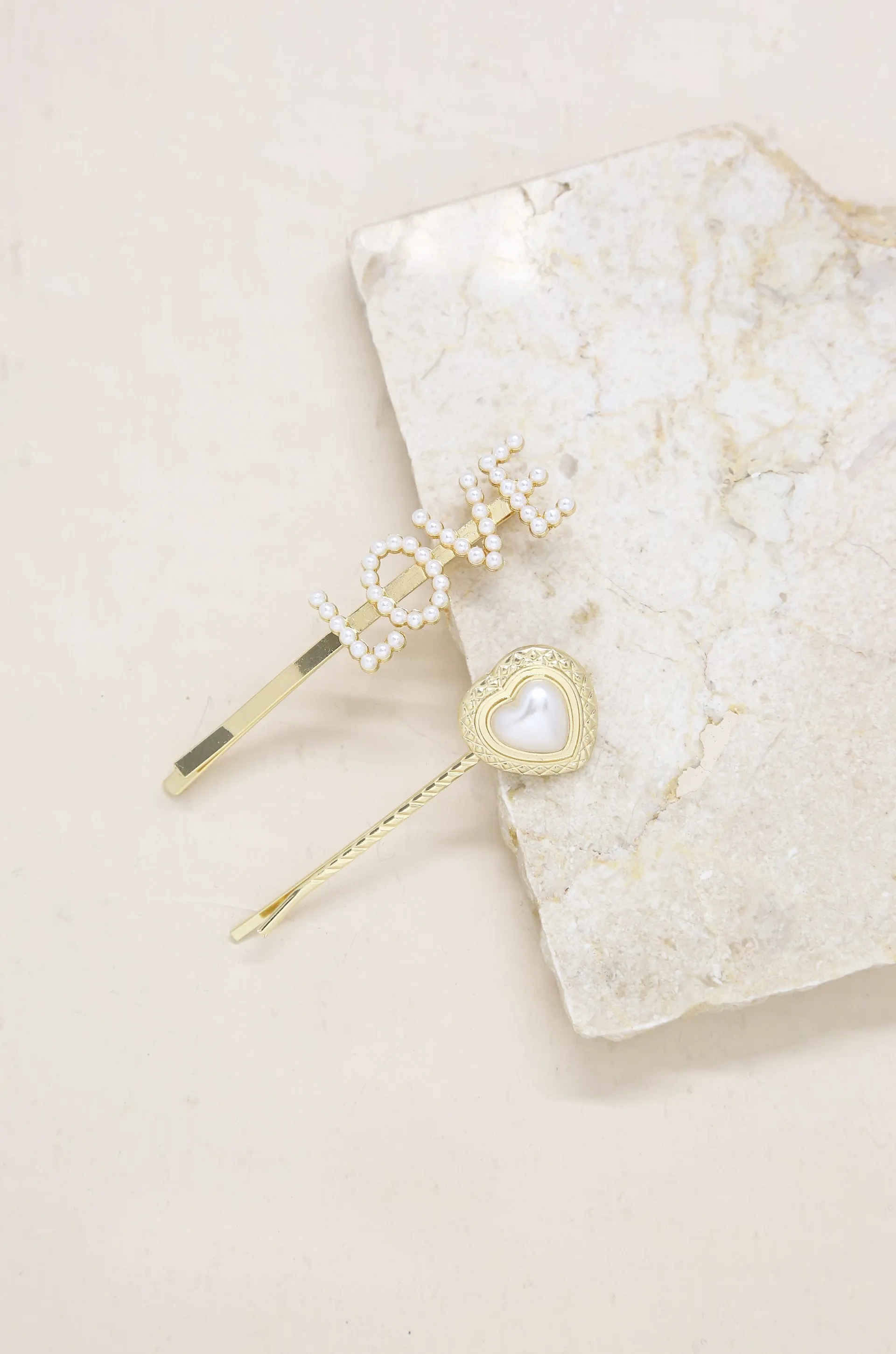 Pearl & Gold Love Heart Hair Pin Set