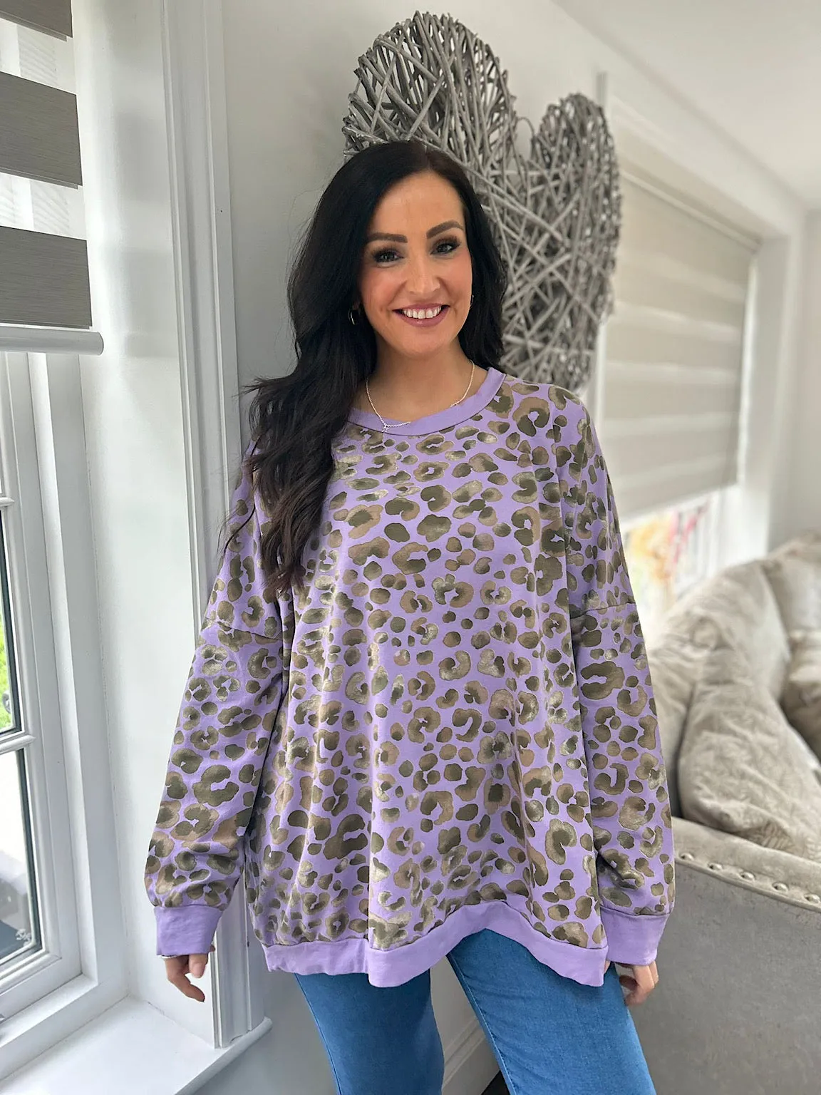 Kirsty Sweatshirt in Purple Leopard Print