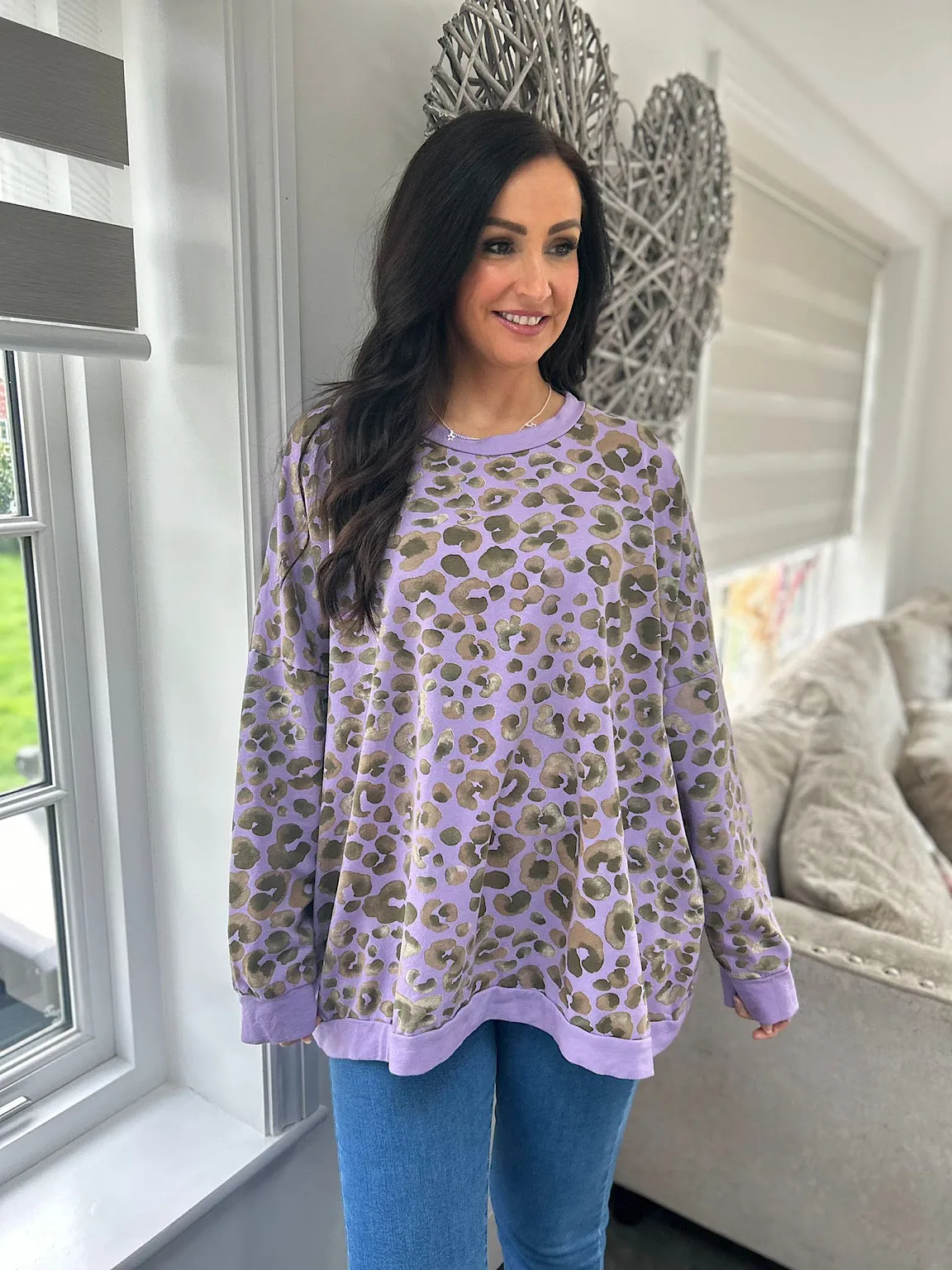 Kirsty Sweatshirt in Purple Leopard Print