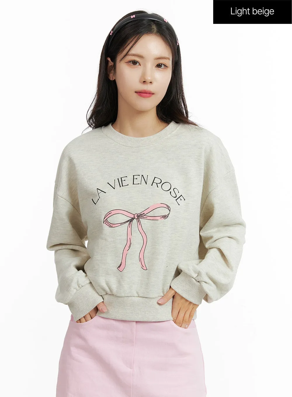 Sweatshirt with Ribbon Graphic code OF414