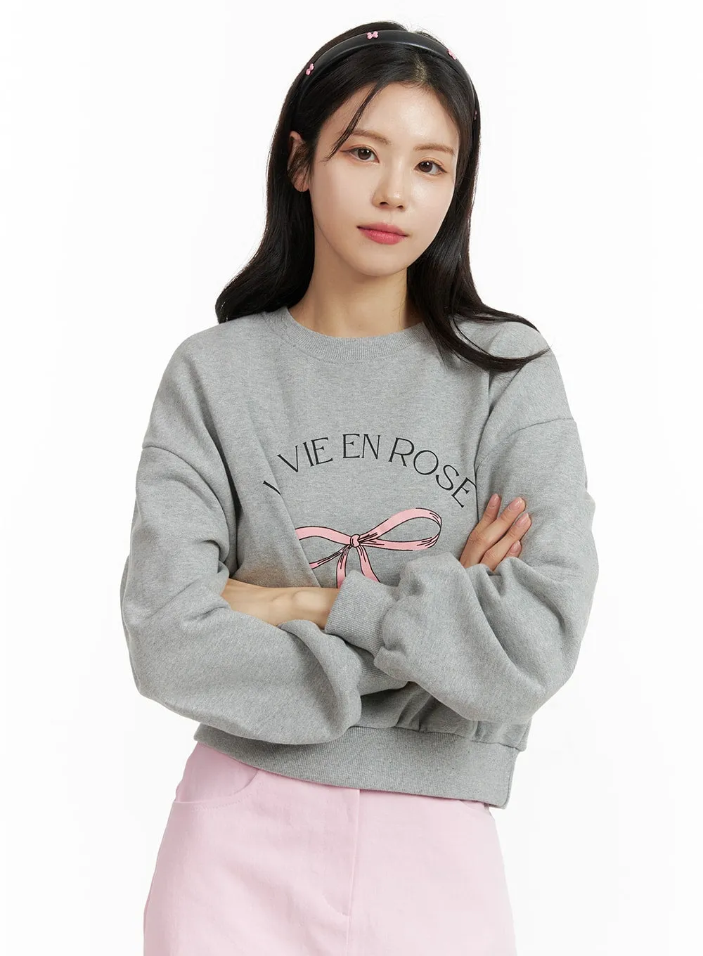 Sweatshirt with Ribbon Graphic code OF414