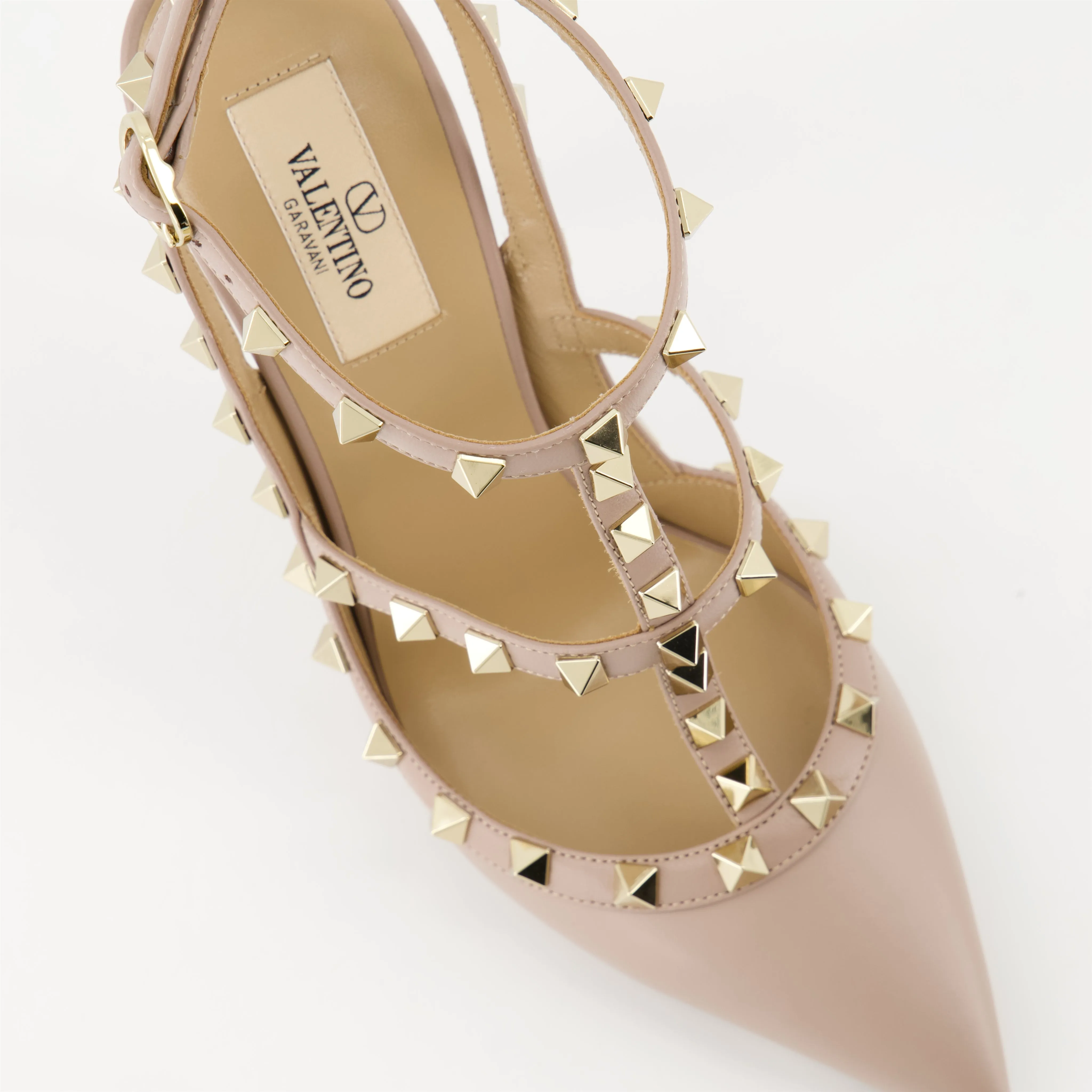 Rockstud Leather Pumps