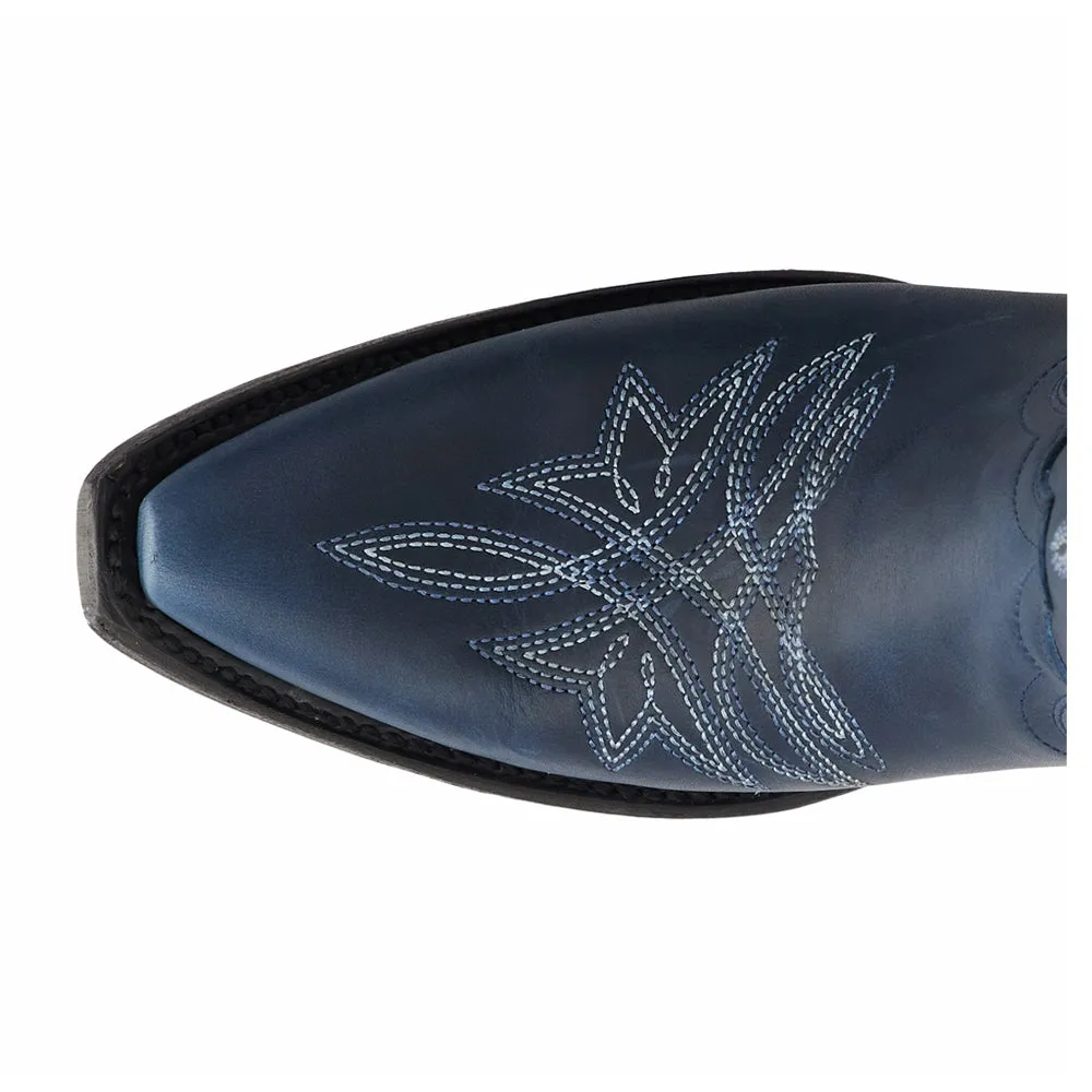 Sandaga Embroidered Snip Toe Cowboy Boots