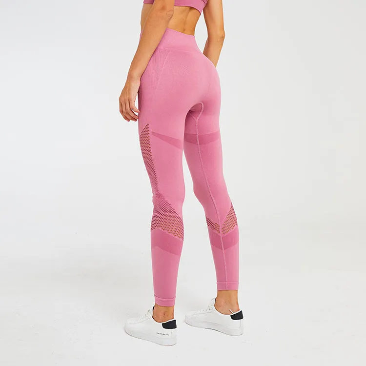 Seamless crescent hollow fitness trousers