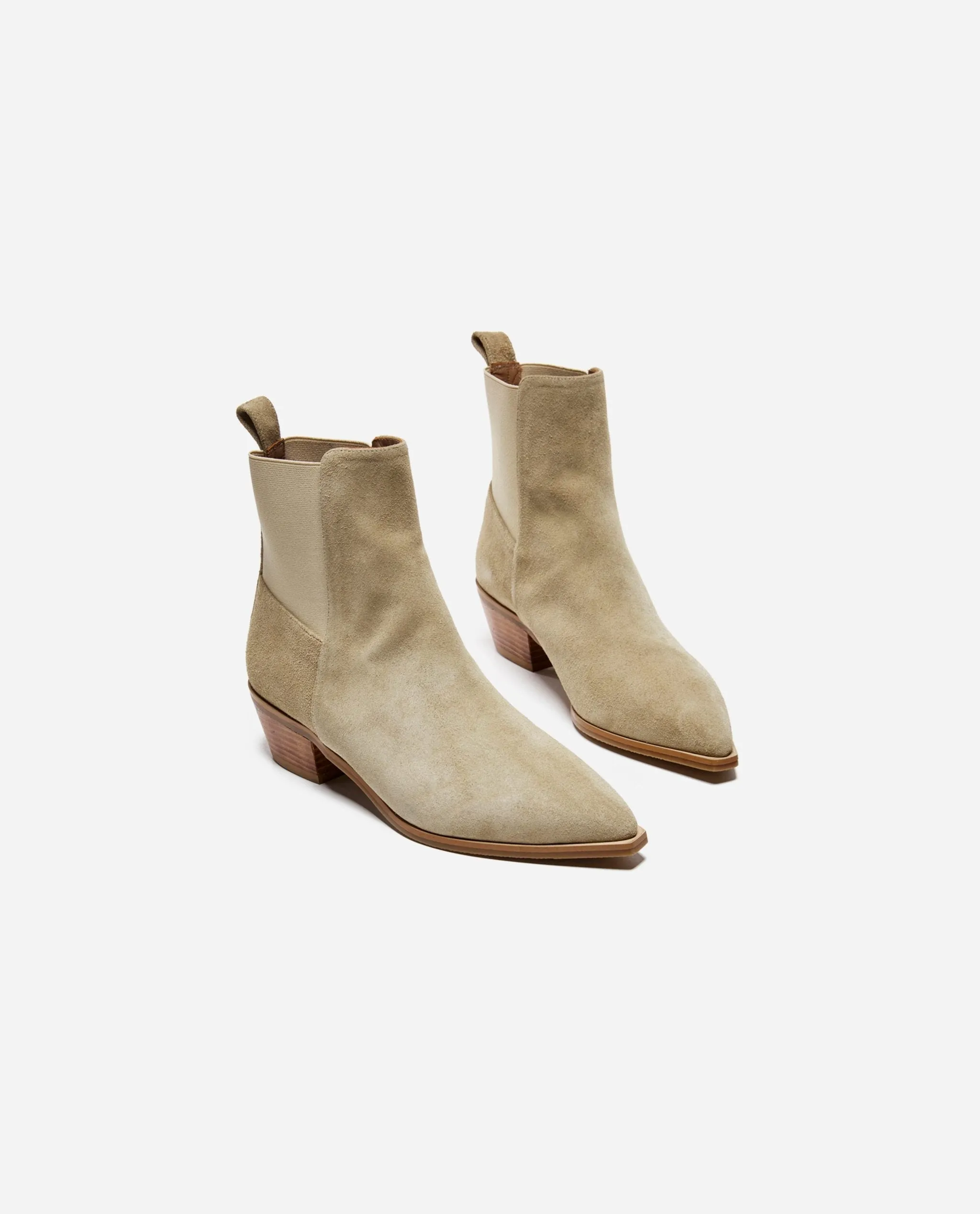 Suede Sand Willow Boots