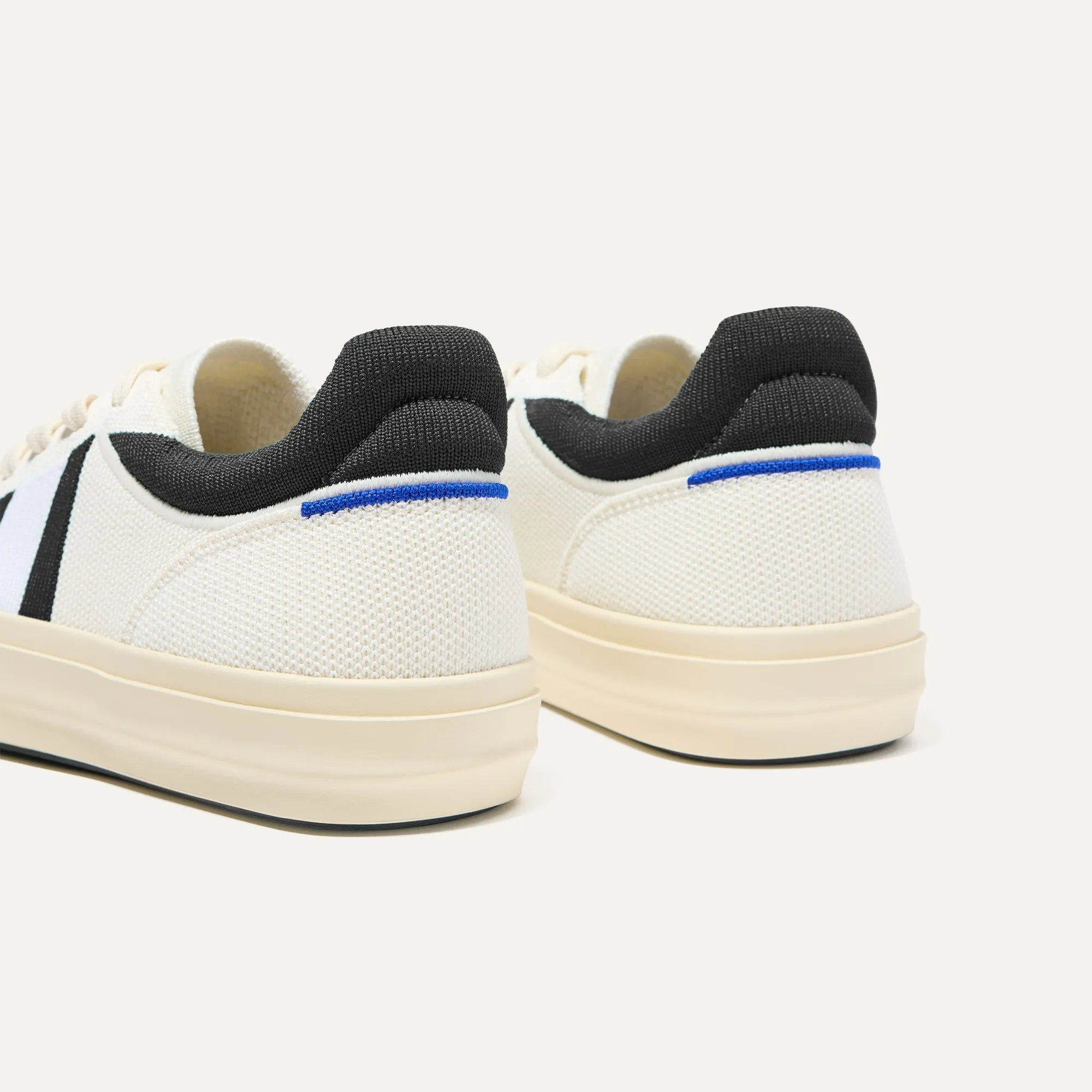 The Women's RS02 Sneaker in Jet