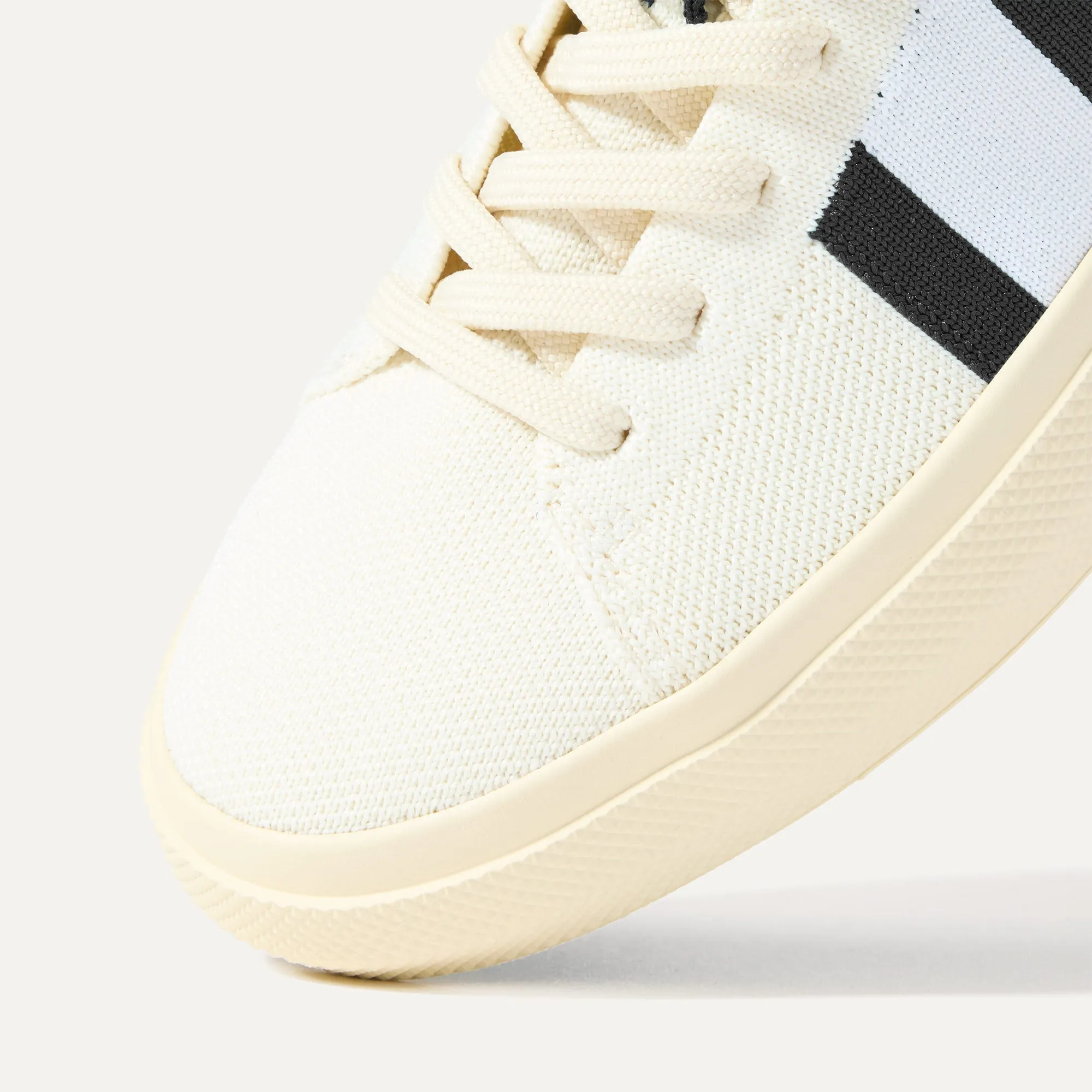 The Women's RS02 Sneaker in Jet