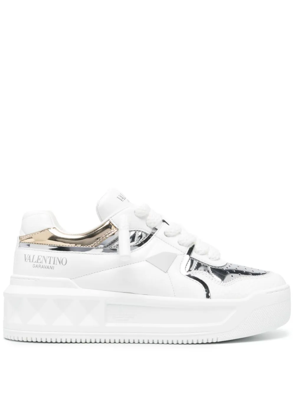 Valentino Garavani logo-print sneakers - White