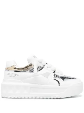 Valentino Garavani logo-print sneakers - White