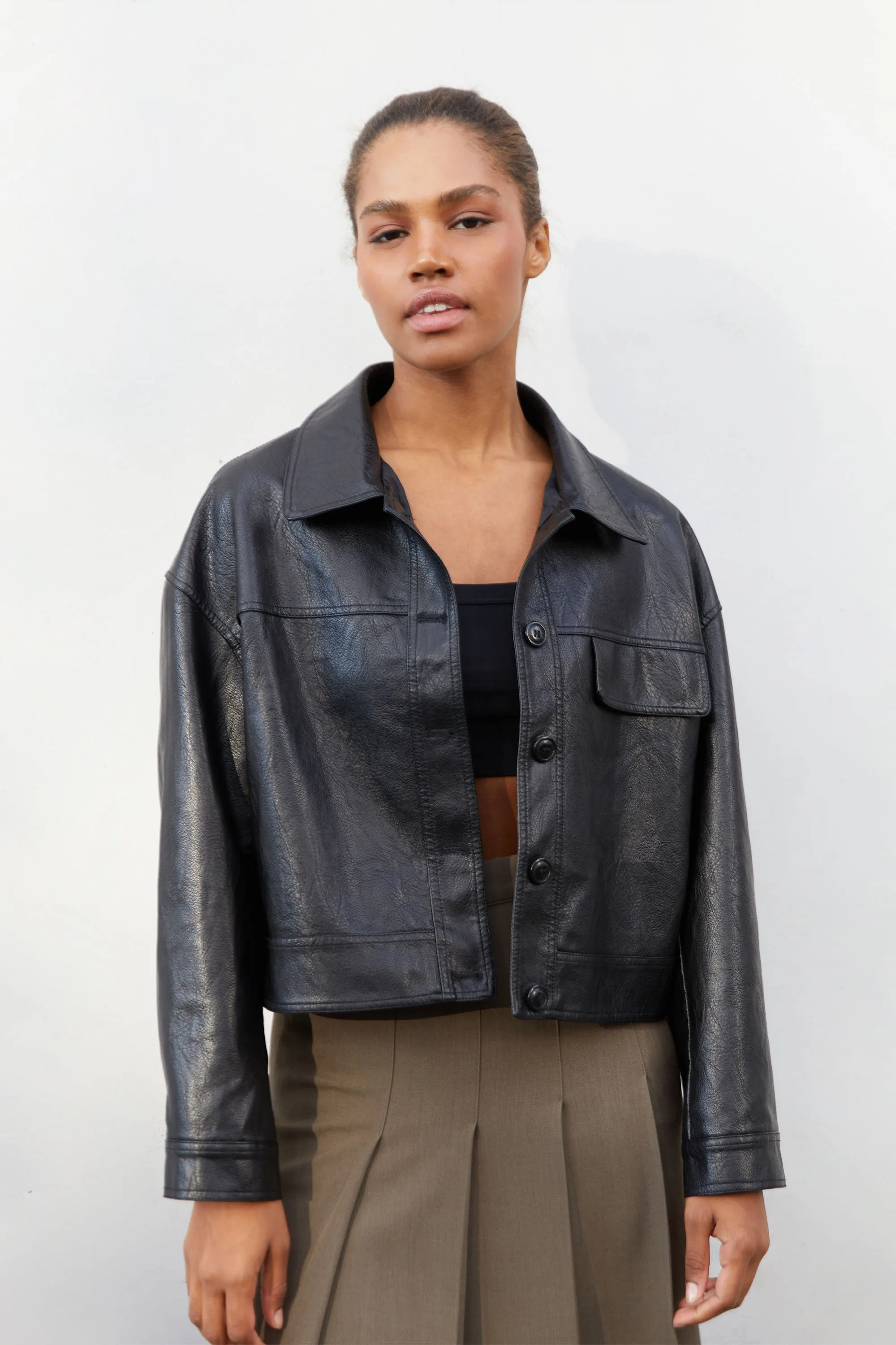 VEGAN LEATHER COLLARED JACKET