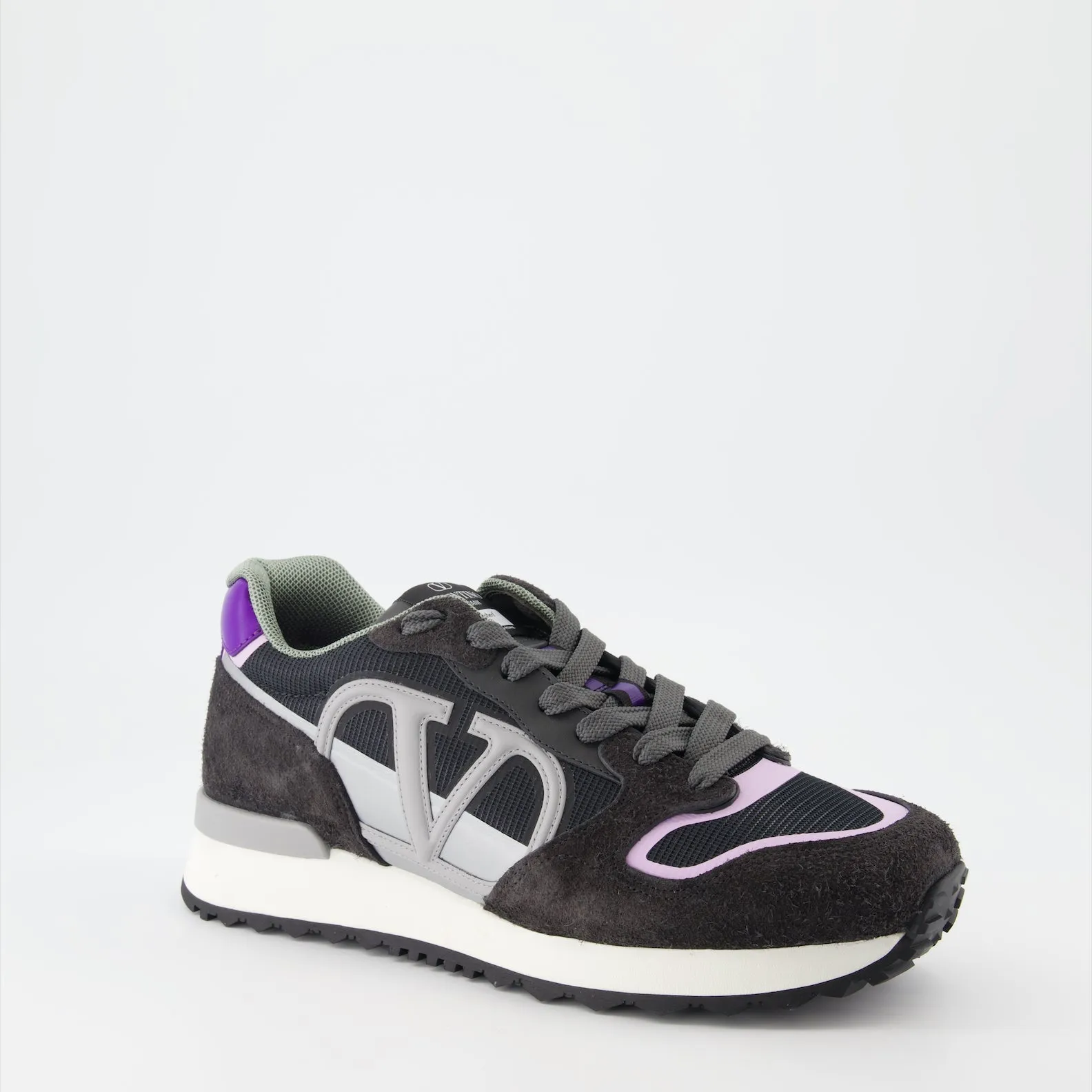 VLogo Pace Sneakers