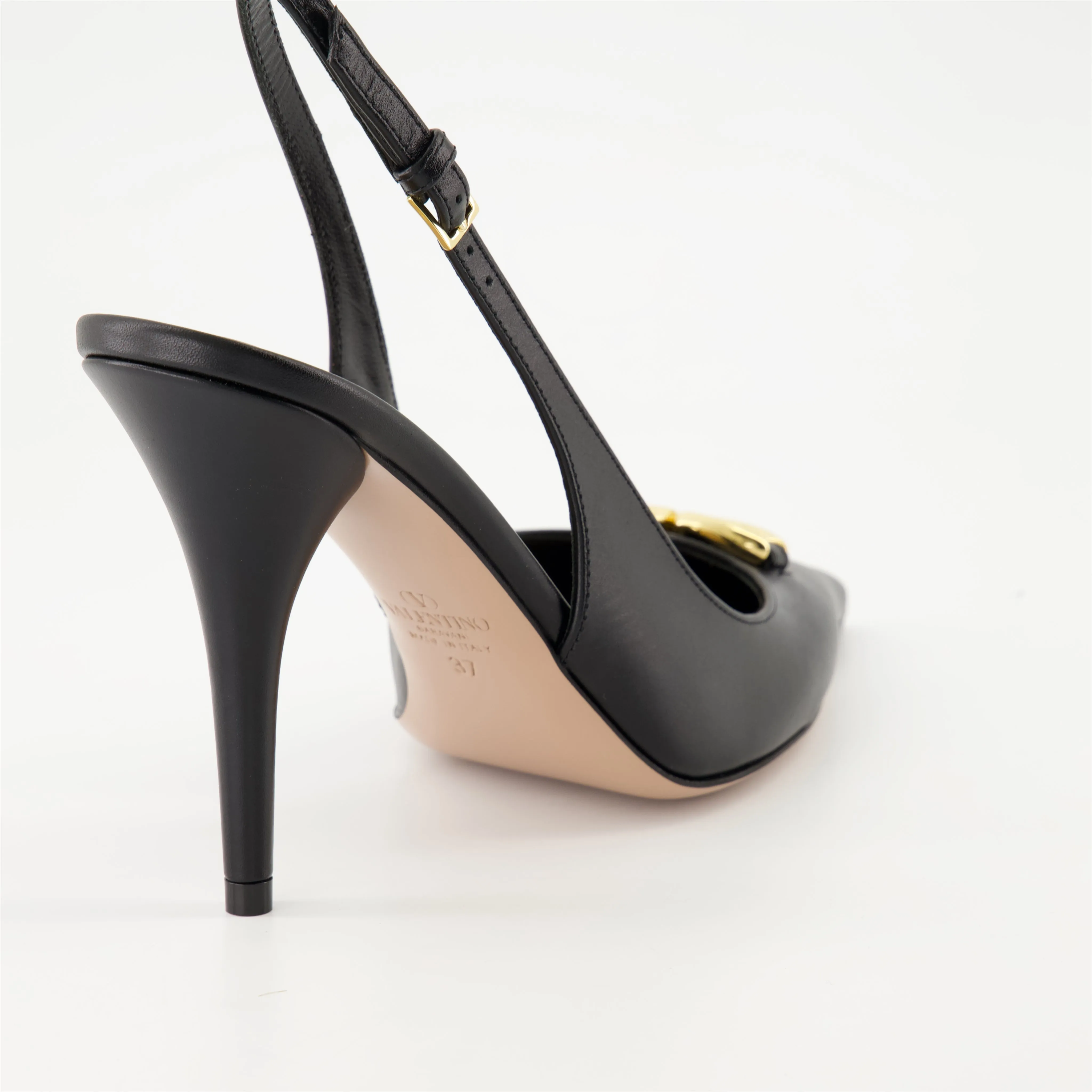 VLogo The Bold Leather Pumps