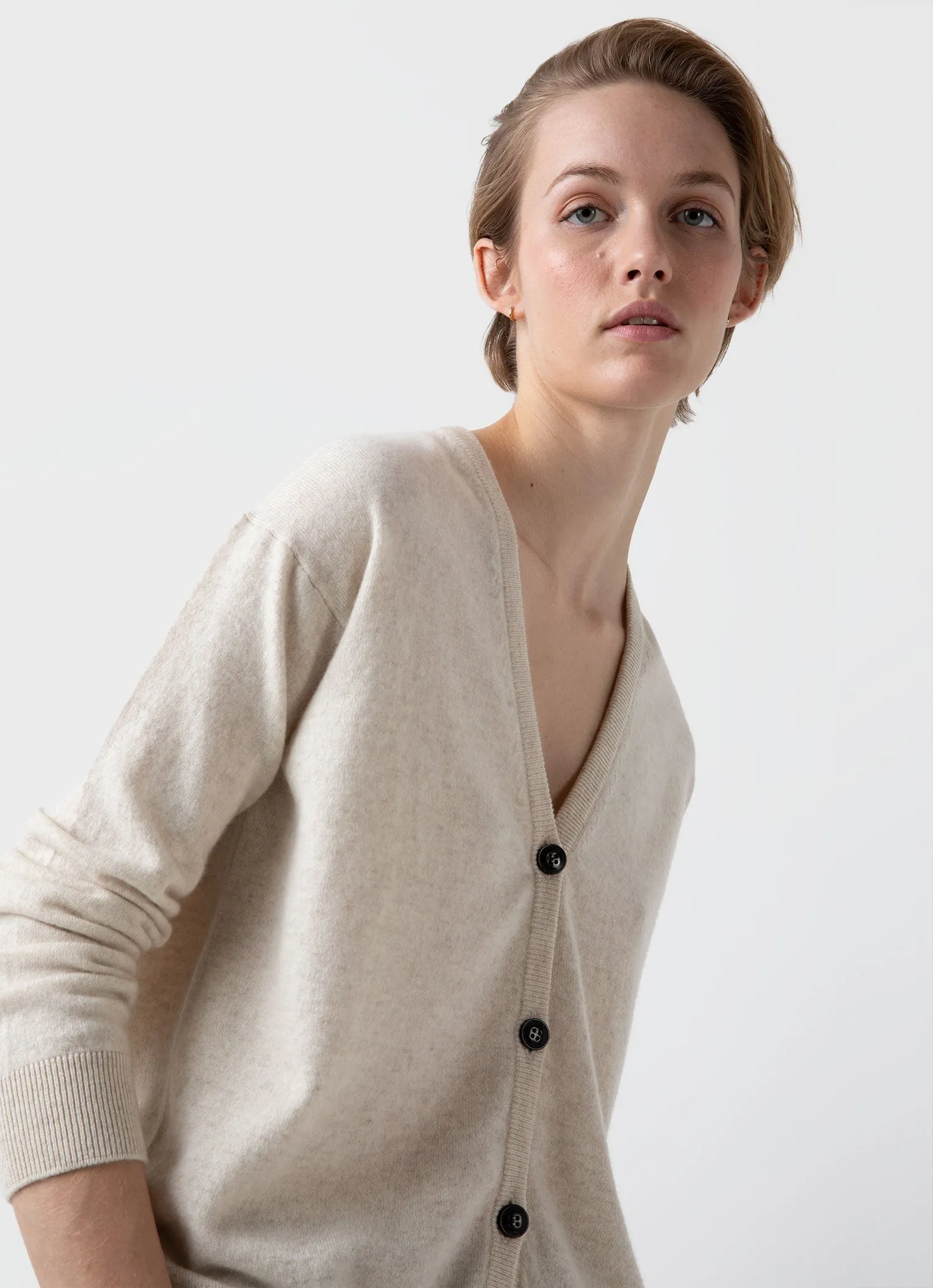 Women's Cashmere Cardigan in Natural Ecru